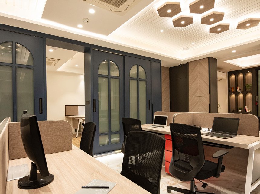 Best Office Interior Designer in Kolkata | Creative Interior Office – 10+ Years of Excellence